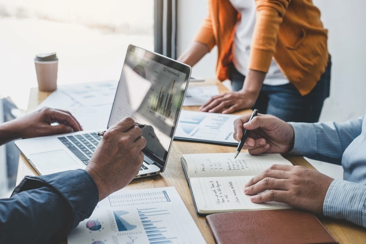Márkaépítés, Digitális Marketing és AI Alapok